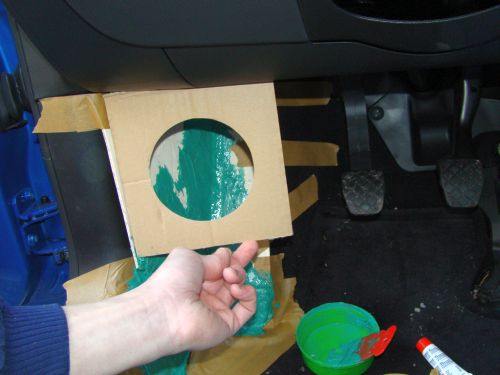 Kickbassgehaeuse links 009