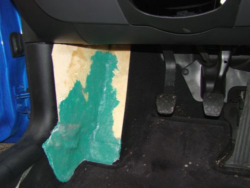 Kickbassgehaeuse links 022