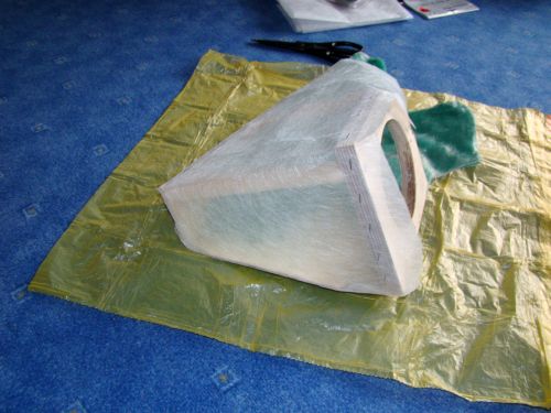 Kickbassgehaeuse links 039