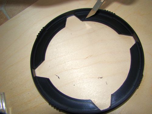 Kickbassgehaeuse links 047