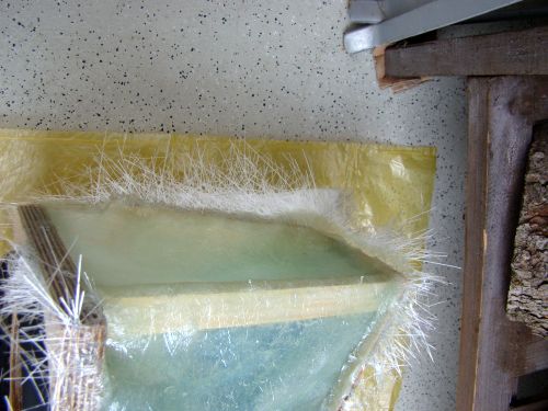 Kickbassgehaeuse links 053