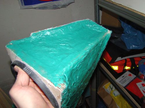 Kickbassgehaeuse links 060