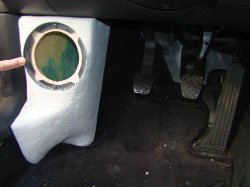 Kickbassgehaeuse links 077