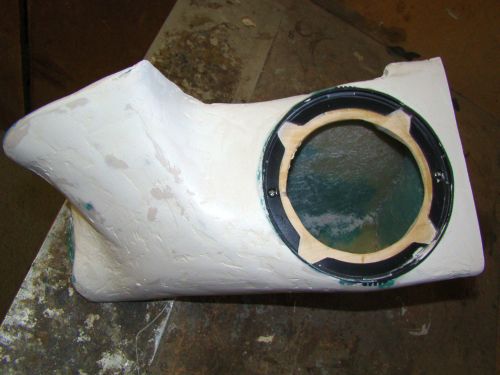 Kickbassgehaeuse links 084