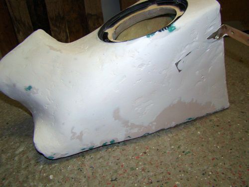 Kickbassgehaeuse links 092