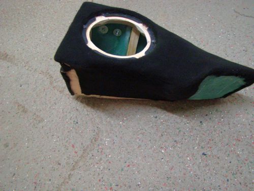 Kickbassgehaeuse links 104