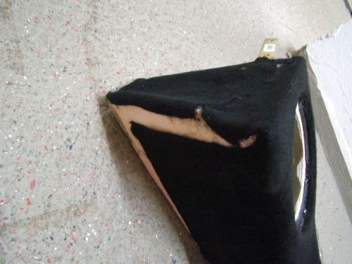 Kickbassgehaeuse links 105