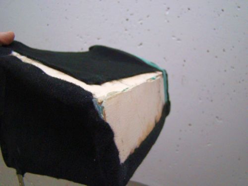 Kickbassgehaeuse links 106