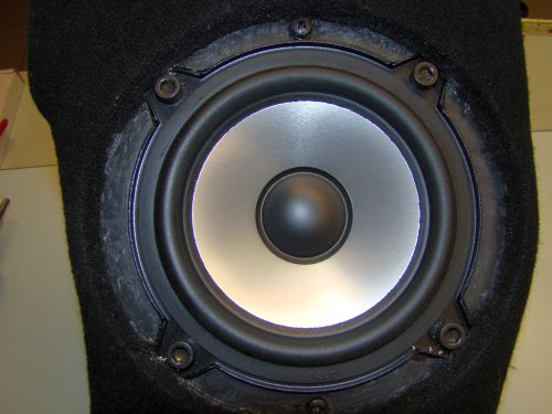 Kickbassgehaeuse links 131