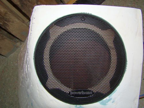 Kickbassgehaeuse rechts 076