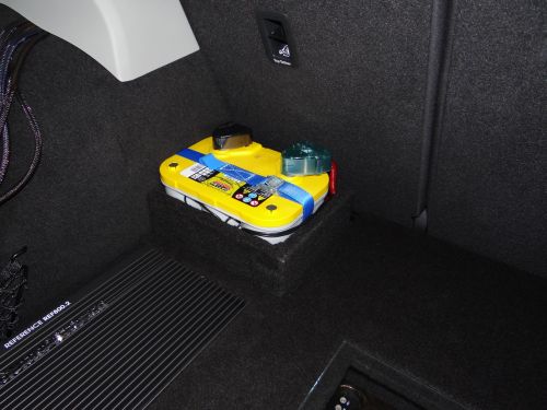 Anschluss Remote und Zusatzbatterie 00012