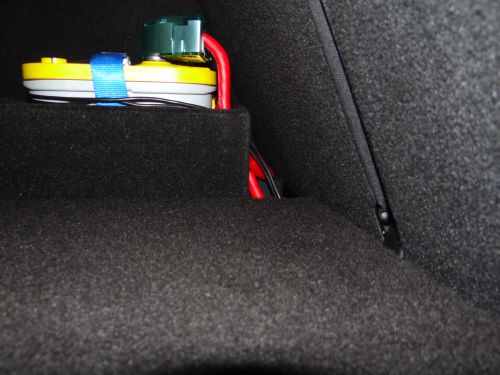 Anschluss Remote und Zusatzbatterie 00013
