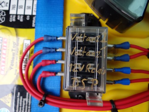 Anschluss Remote und Zusatzbatterie 00024