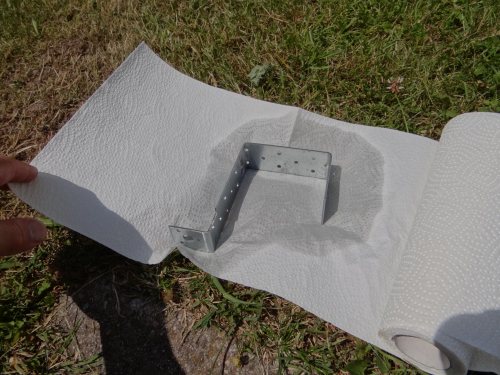 Sicherungshalter vorne befestigt 005