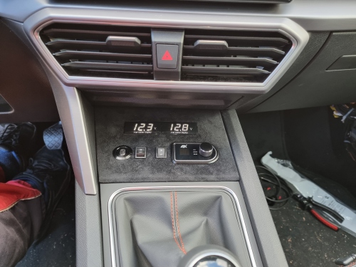 Umbau Mittelkonsole Seat Leon 4kl st 00037