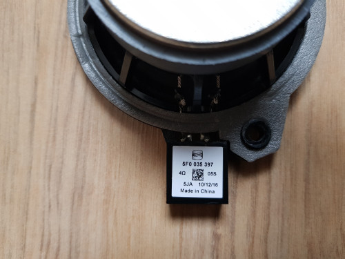 Einbau Center Speaker 0012