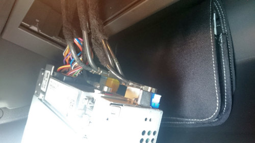 Radio ausgebaut 0003