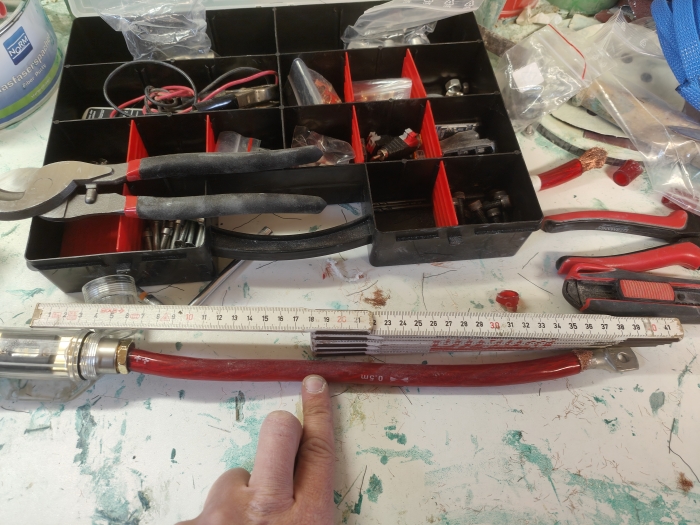 Batterieanschluss ordentlich  00008