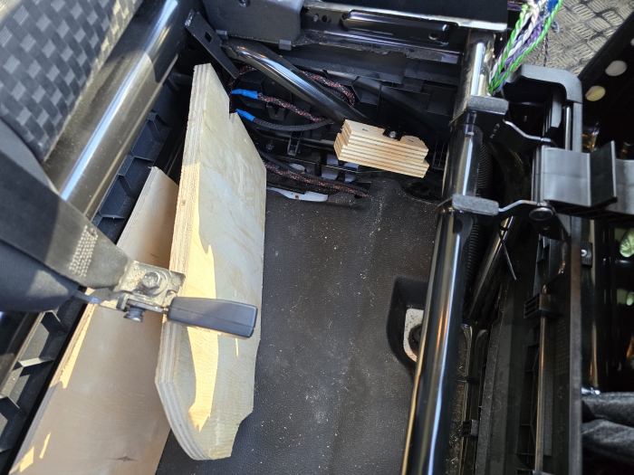 Amp Einbau Ford Transit Custom 00003