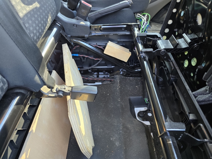 Amp Einbau Ford Transit Custom 00004