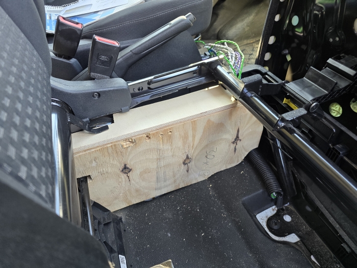 Amp Einbau Ford Transit Custom 00007