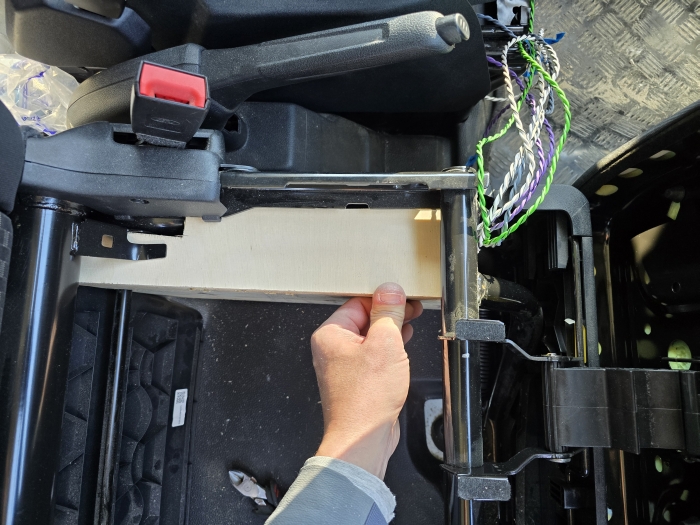 Amp Einbau Ford Transit Custom 00008