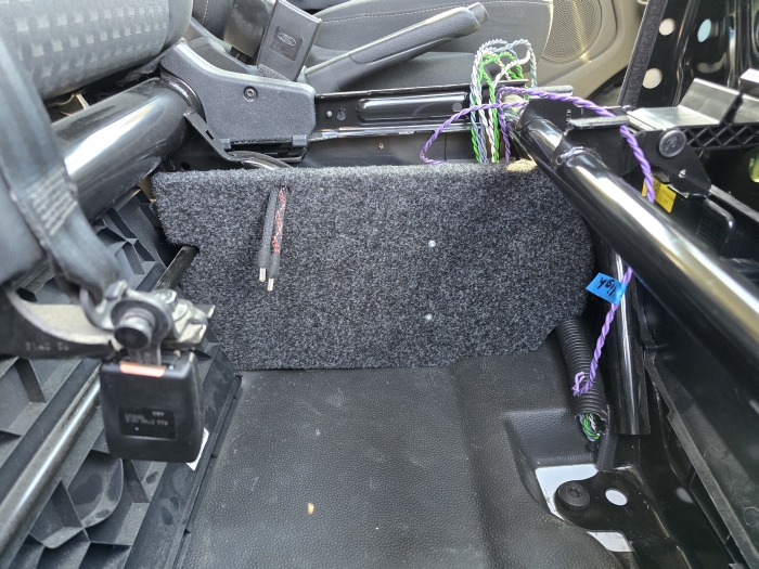 Amp Einbau Ford Transit Custom 00013