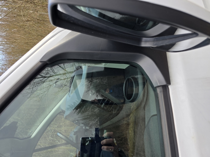 HT MT Einbau Ford Transit Custom 00002