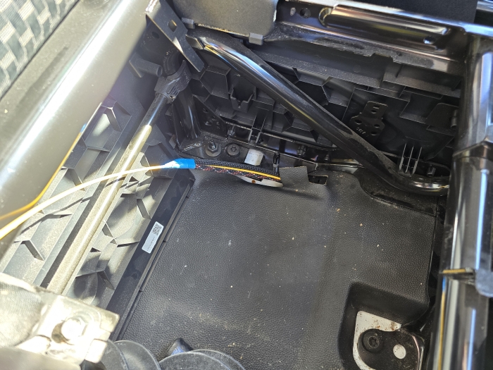 Verkabelung Ford Transit Custom 00008