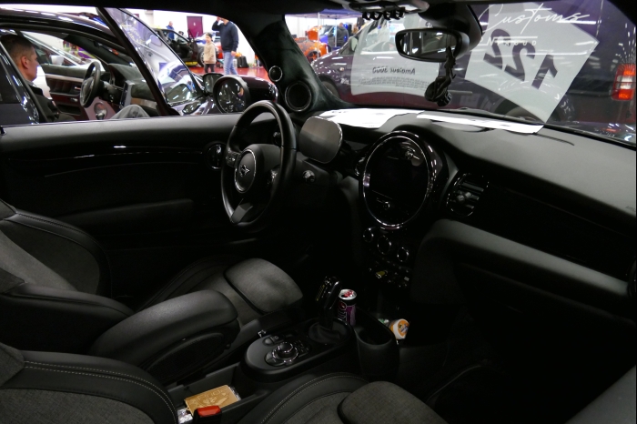 DM AYA EMMA 2025 00211