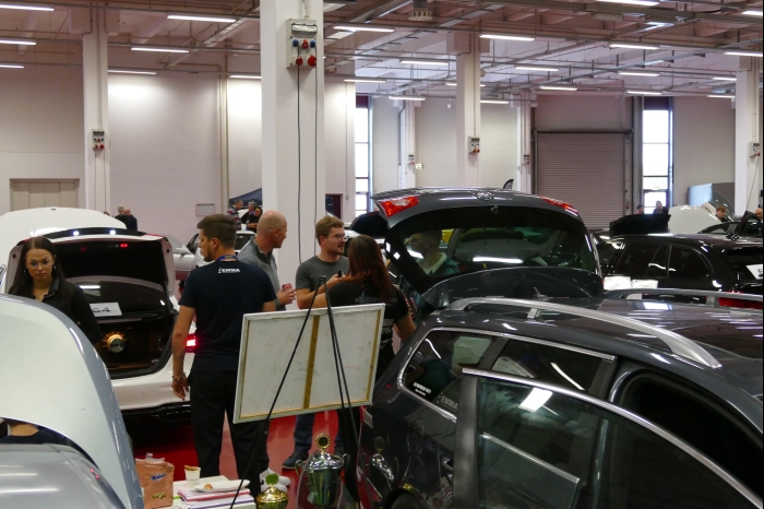 DM AYA EMMA 2025 00233