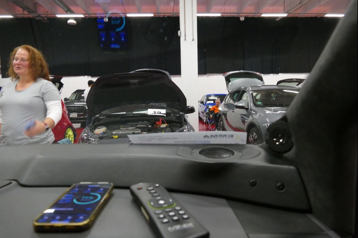 DM AYA EMMA 2025 00299